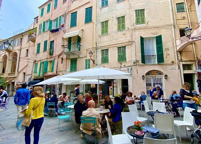 I Tetti Di Via Corradi * 圣雷默