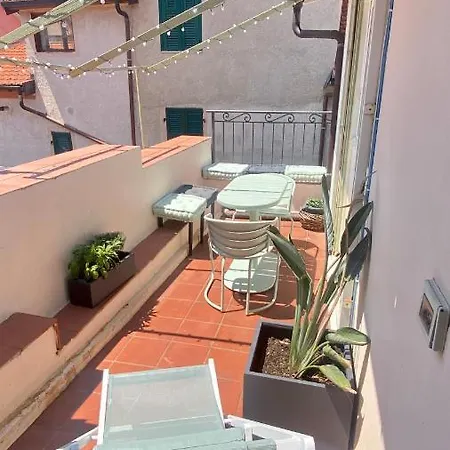 I Tetti Di Via Corradi 度假居