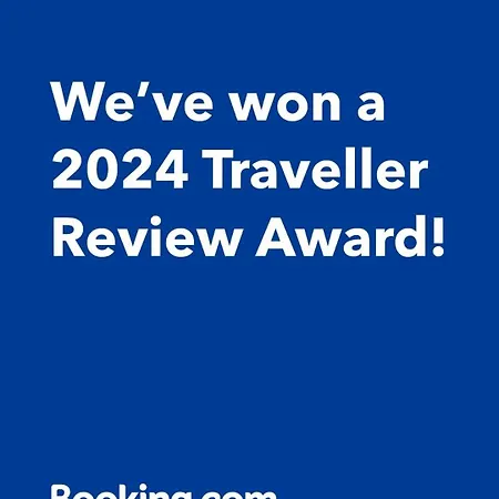 I Tetti Di Via Corradi סנרמו