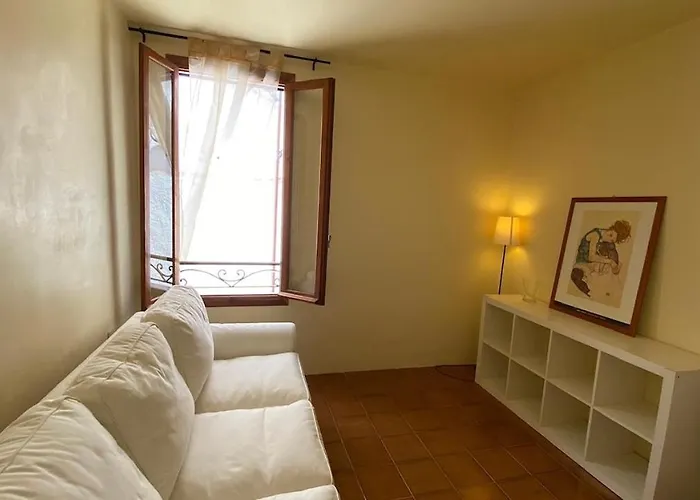 I Tetti Di Via Corradi Sanremo