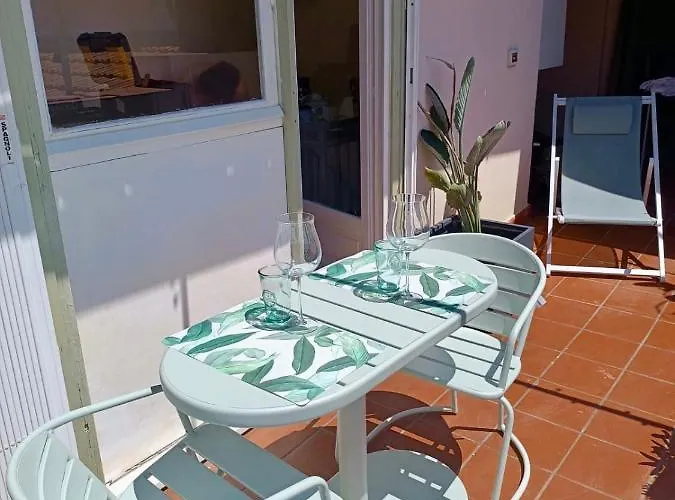 I Tetti Di Via Corradi Sanremo